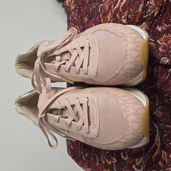 MICHAEL Michael Kors Raina Trainer Sneaker - Picture 5 of 10